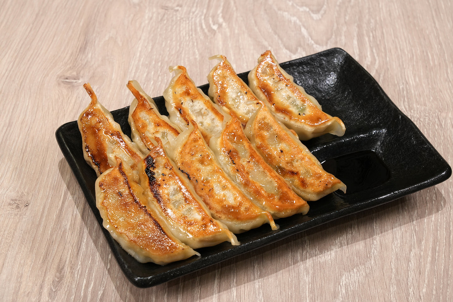 一番軒特製手作り冷凍生餃子(100個)